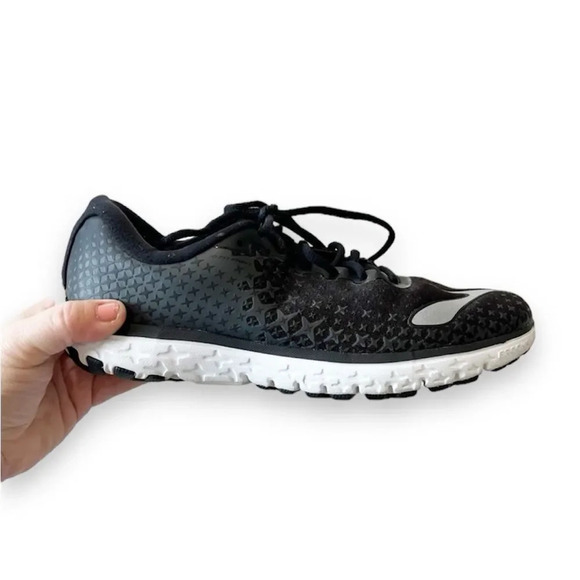 Brooks‎ Pureflow 6 Women’s Size 8.5 Running Shoes Athleisure Black Cushioned - Picture 1 of 14